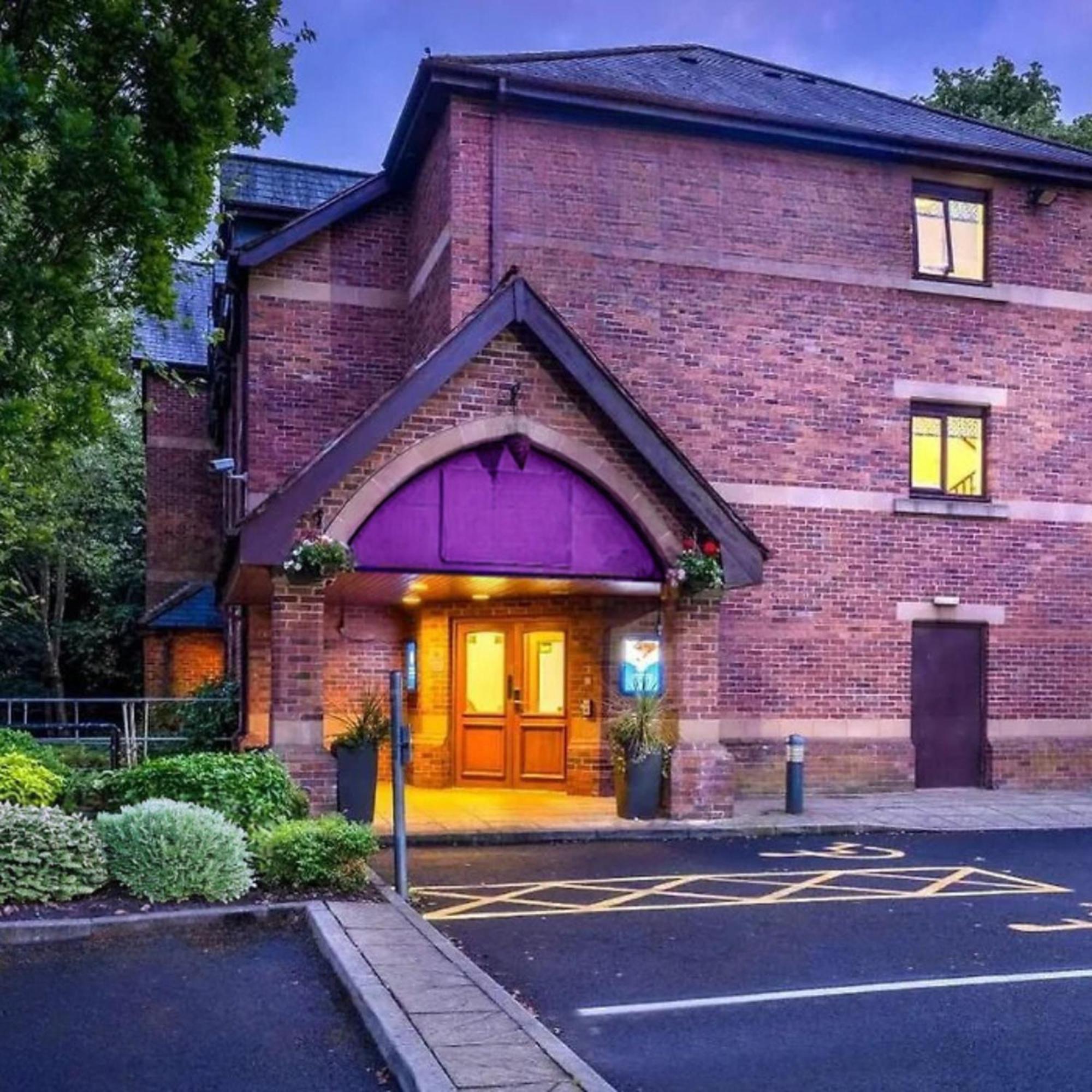 V Lodge Manchester Middleton  Exterior foto